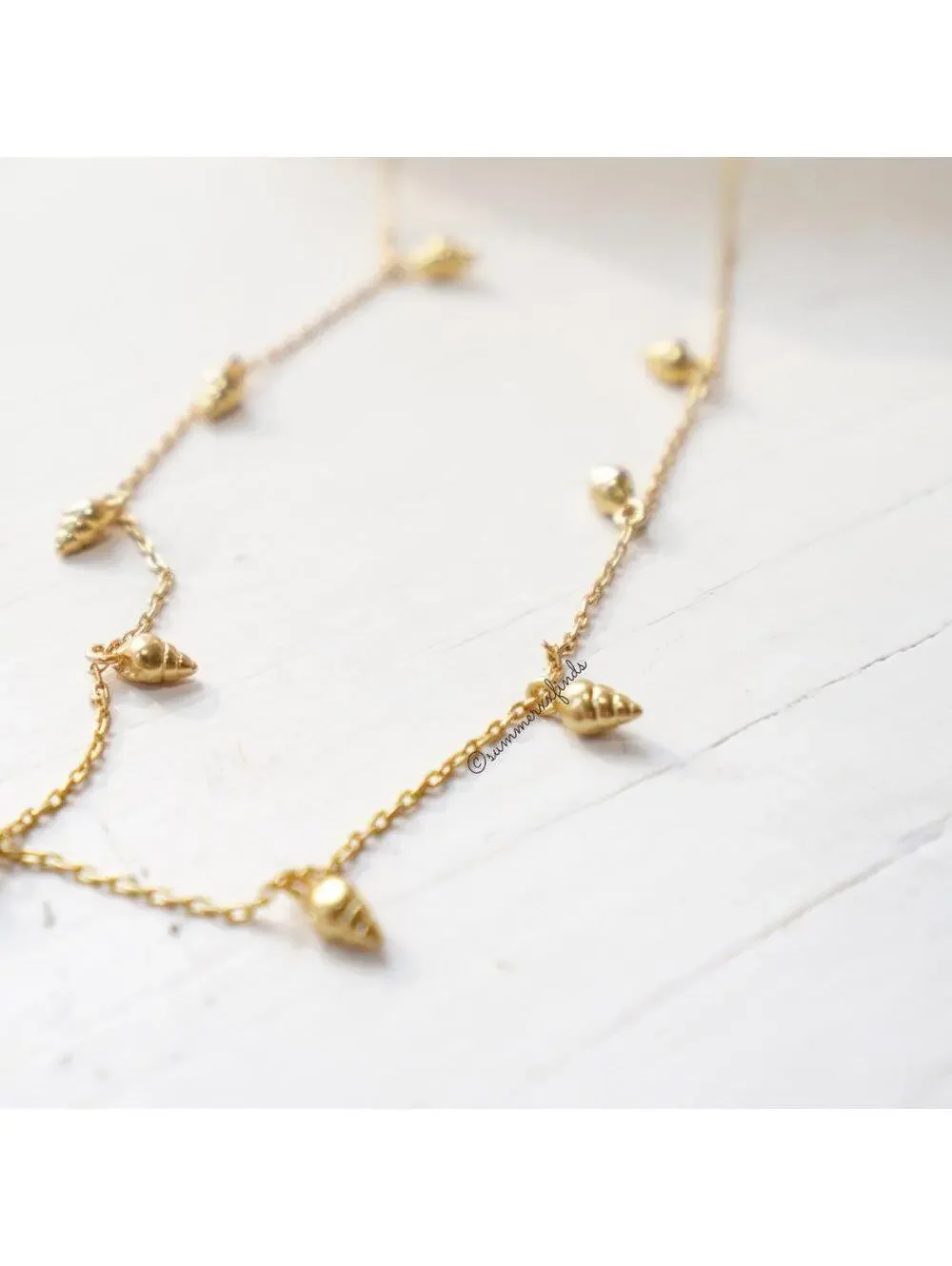 Madewell Teensy Shell Necklace - Picture 2 of 4